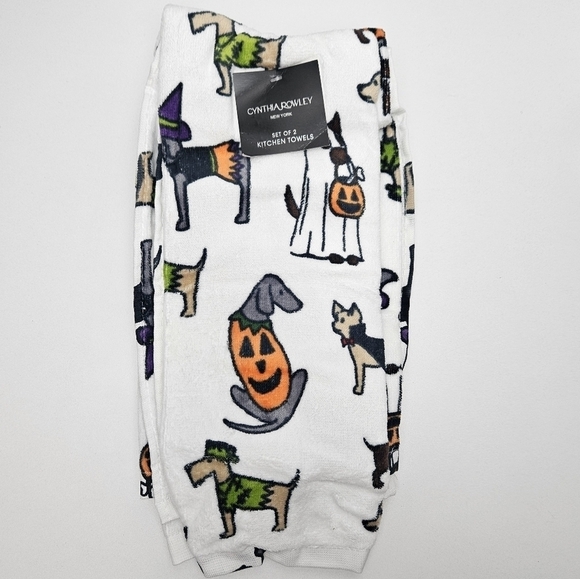 Cynthia Rowley Other - Halloween dogs kitchen towels